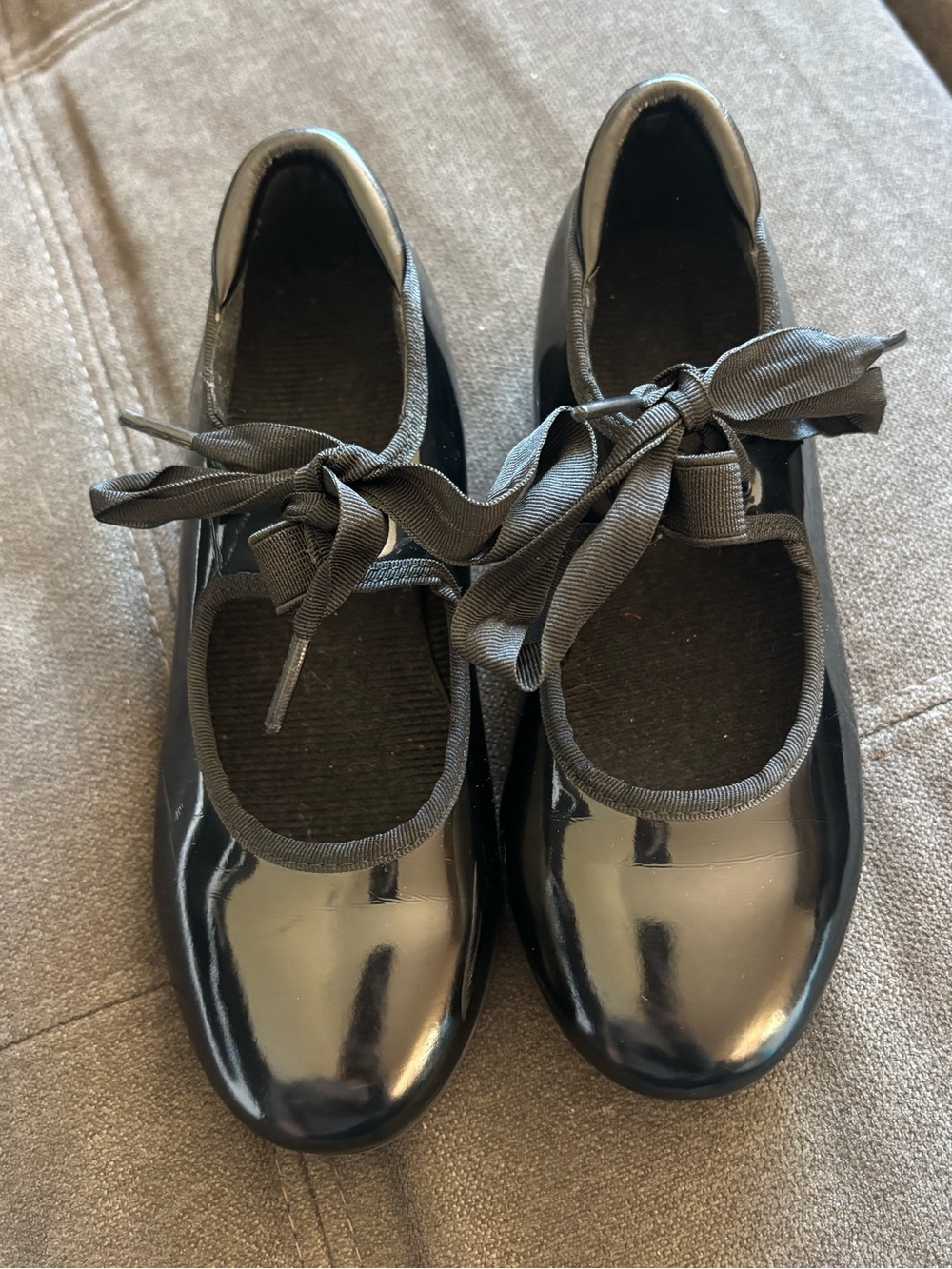 Girls tap shoes